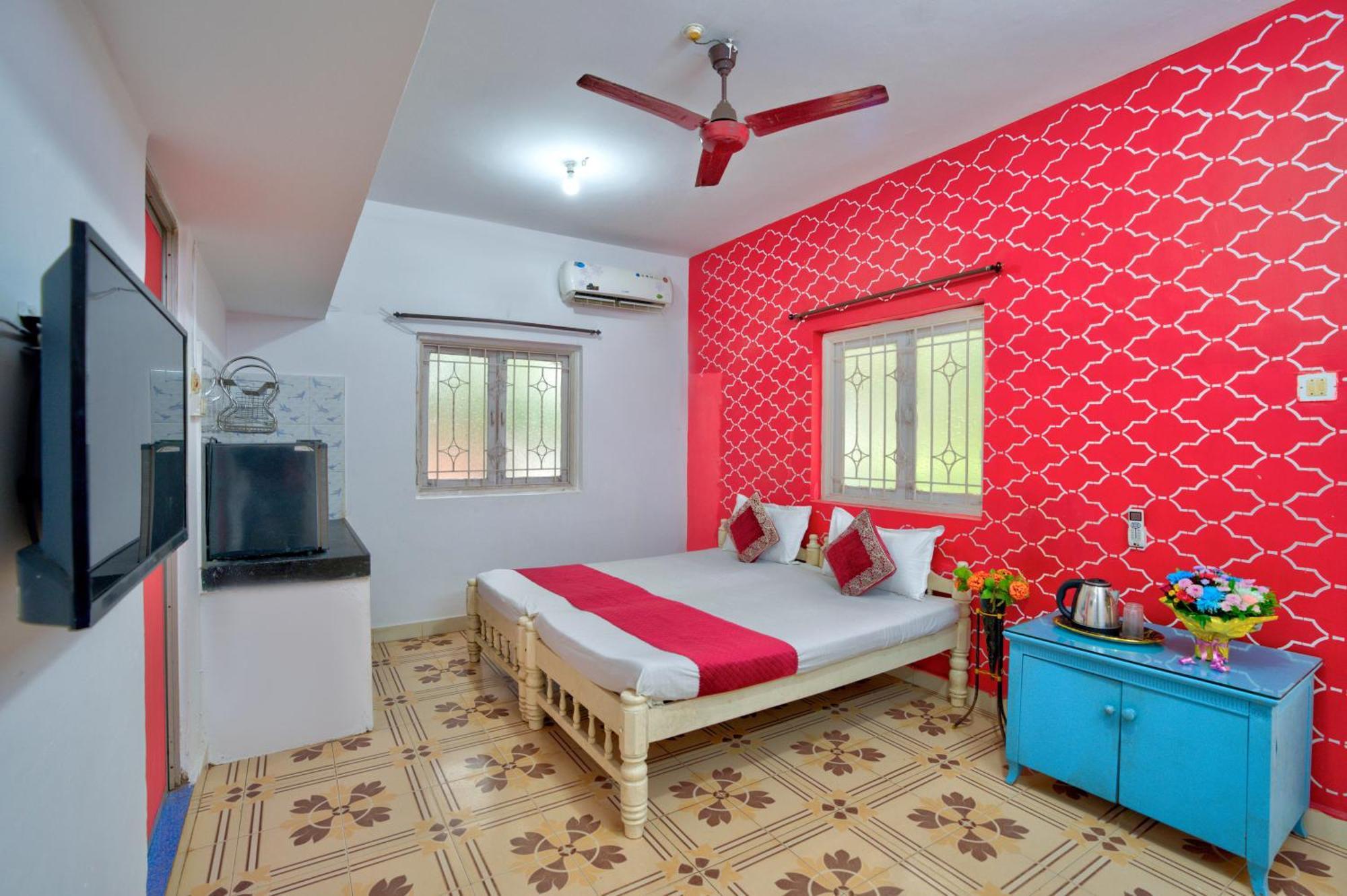Oceanic Pearl Beach Guest House Calangute Exteriör bild